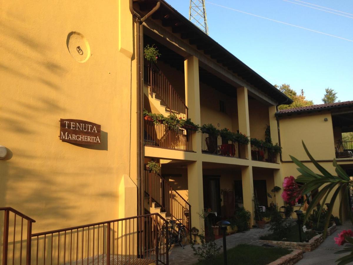 Gasthaus Tenuta Margherita Saló Exterior foto